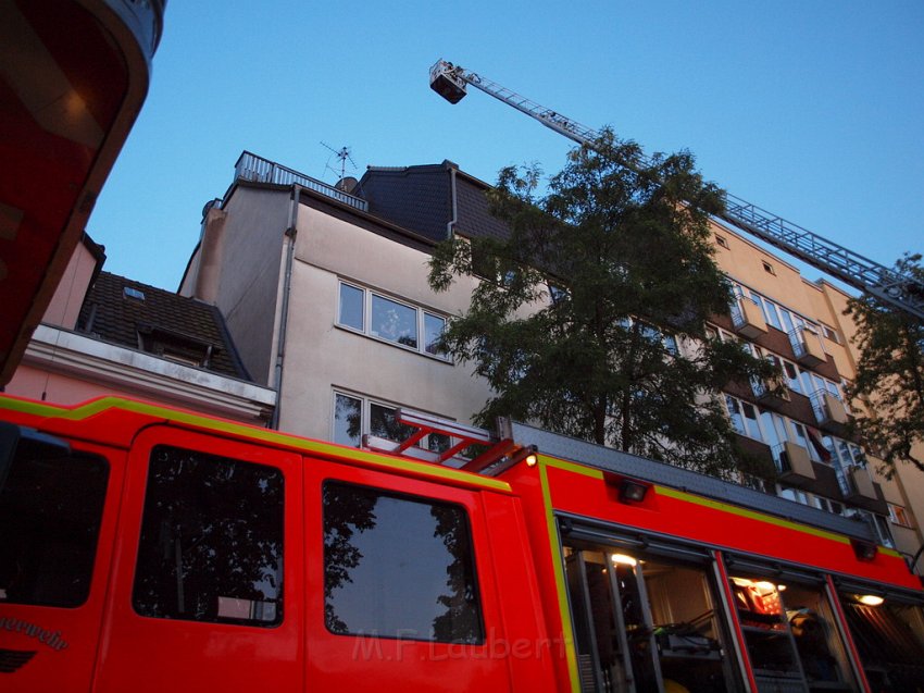 Feuer 3 Koeln Vingst Burgstr P249.JPG
